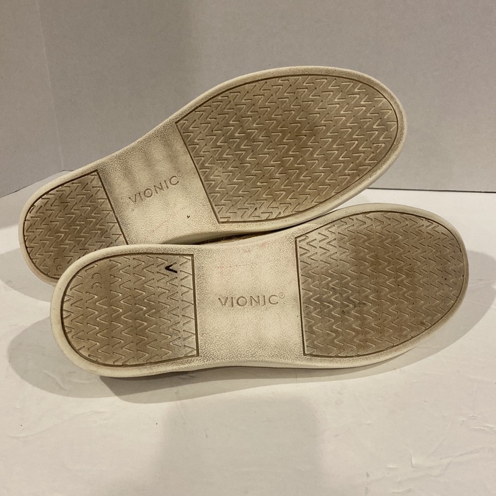 VGUC Vionic Winny Snakeskin Genuine Leather Fashion Sneakers - Picture 11 of 11